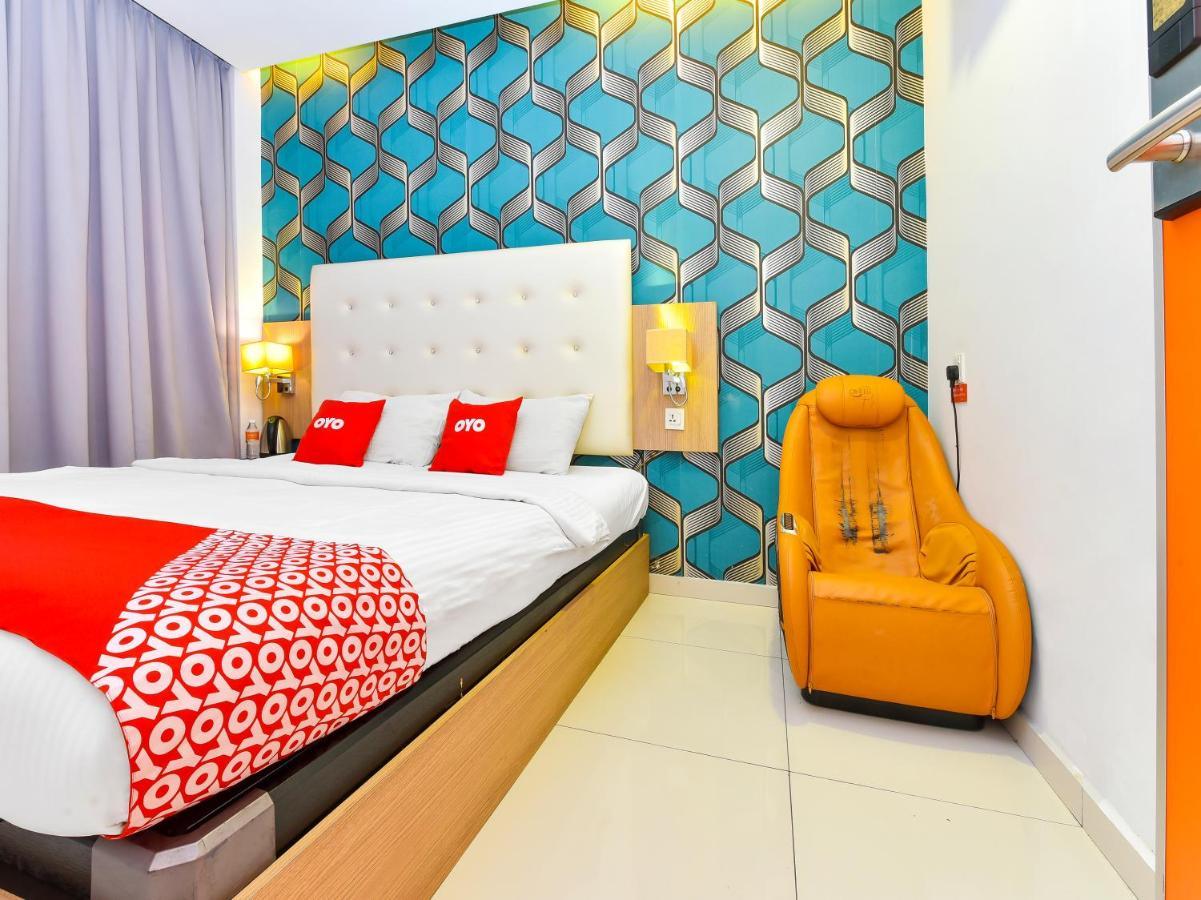 Oyo 90511 Sovotel Kota Damansara 38A Esterno foto