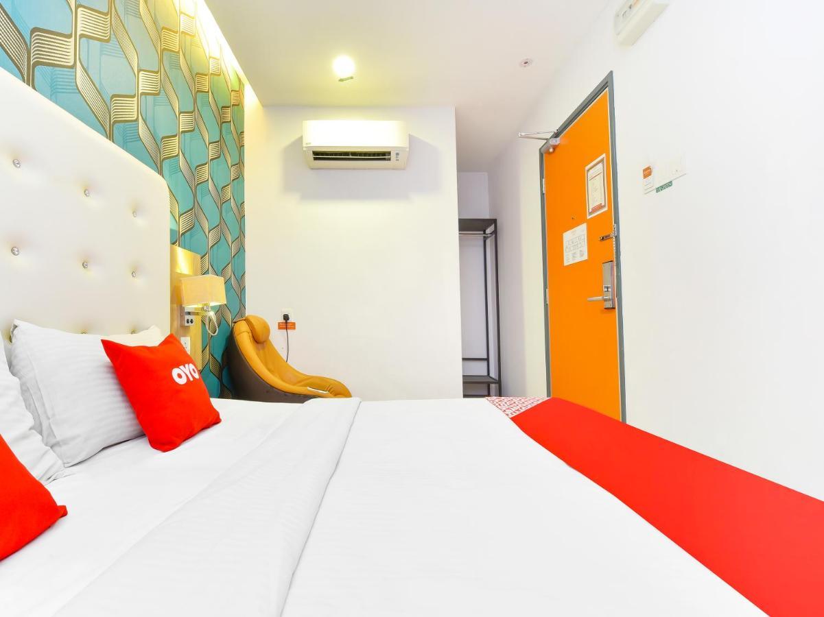 Oyo 90511 Sovotel Kota Damansara 38A Esterno foto