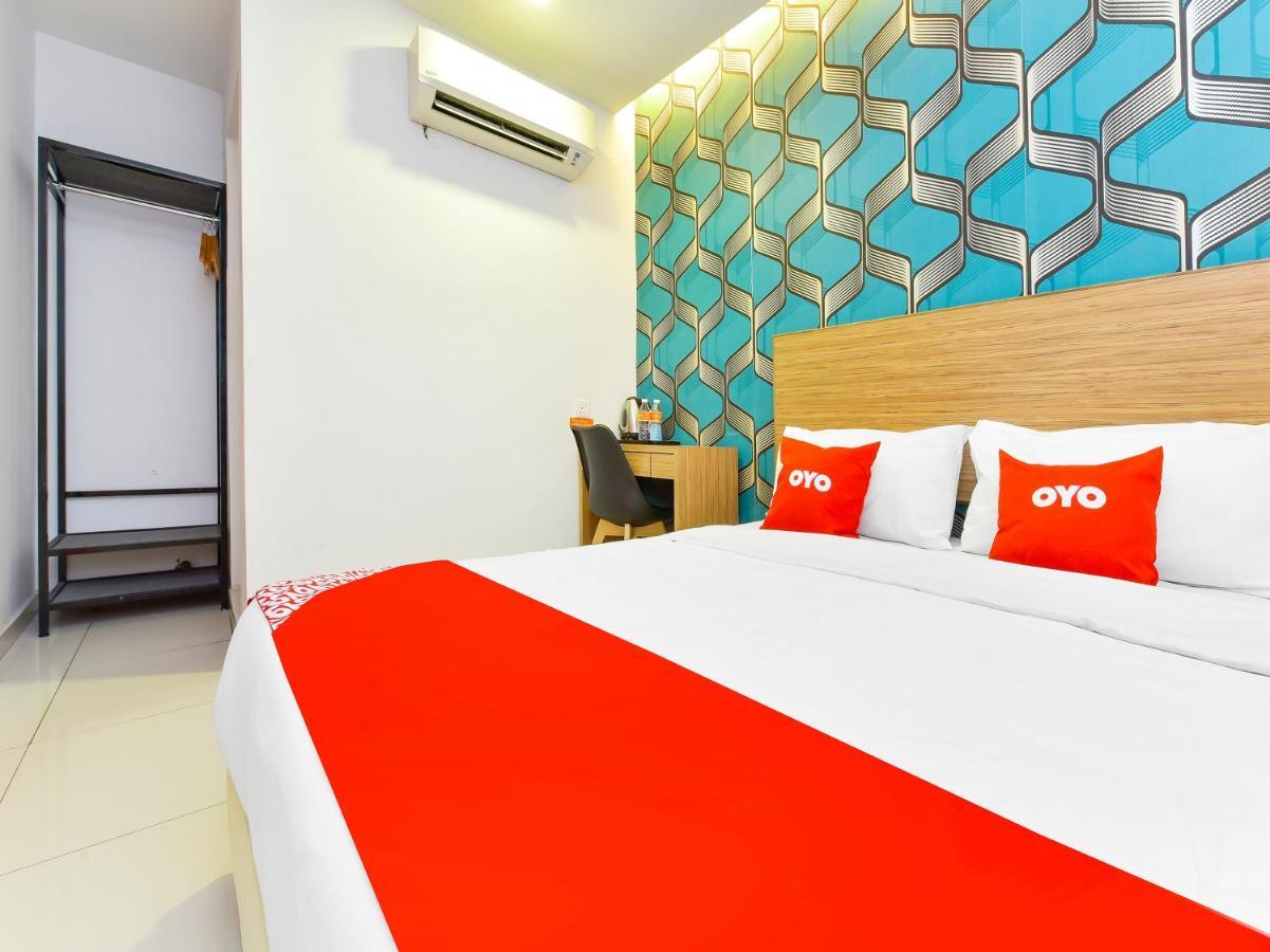 Oyo 90511 Sovotel Kota Damansara 38A Esterno foto